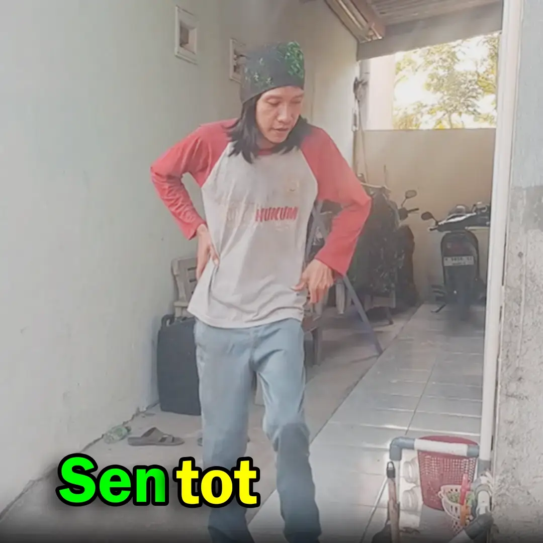 Channel ini menghadirkan karakter lucu dan cerita menggelitik
